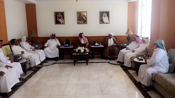 محافظ القطيف يستقبل أهالي ام الحمام