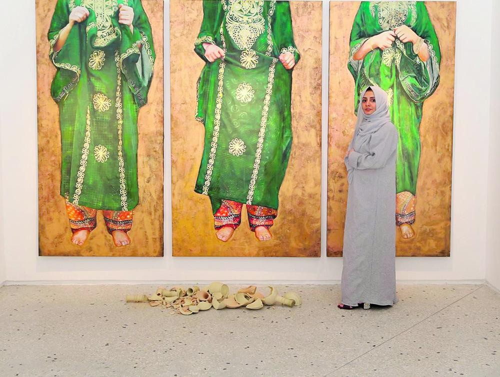 التشكيلية فاطمة النمر